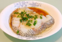 清蒸鳕鱼的做法视频,简单美味，营养满分，跟着视频学做家常好菜