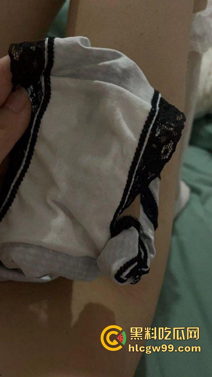 秦皇岛纺织轻工学院大瓜，黑森林女大学生【赵汝怡】寒假被网调裸聊，视频遭录屏流出，开学直接在国产区露脸！-19