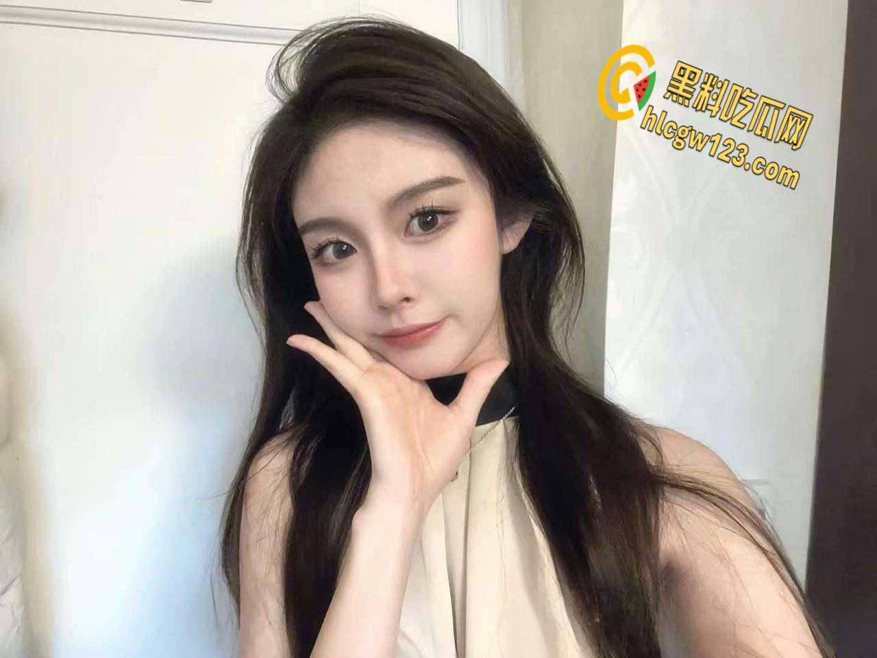 天津传媒学院舞蹈生【董诗姮】，全校知名的校鸡，拜金女和金主爸爸性爱视频！-4